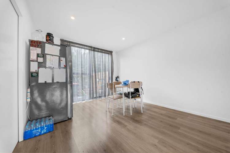 65 Bonair Crescent Silverdale_5