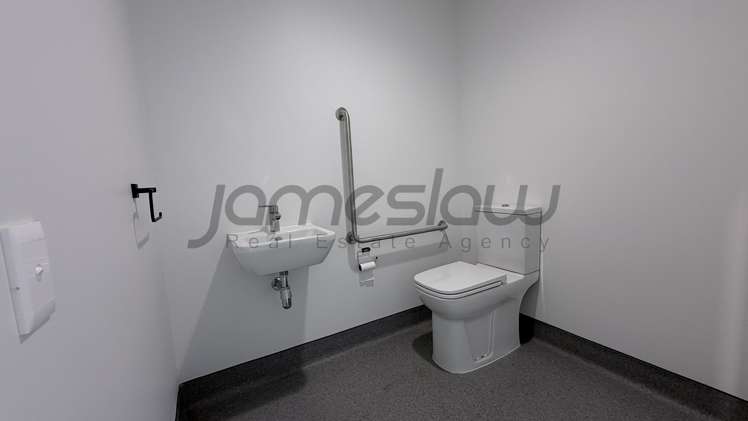 58/11 Northside Drive Westgate_6