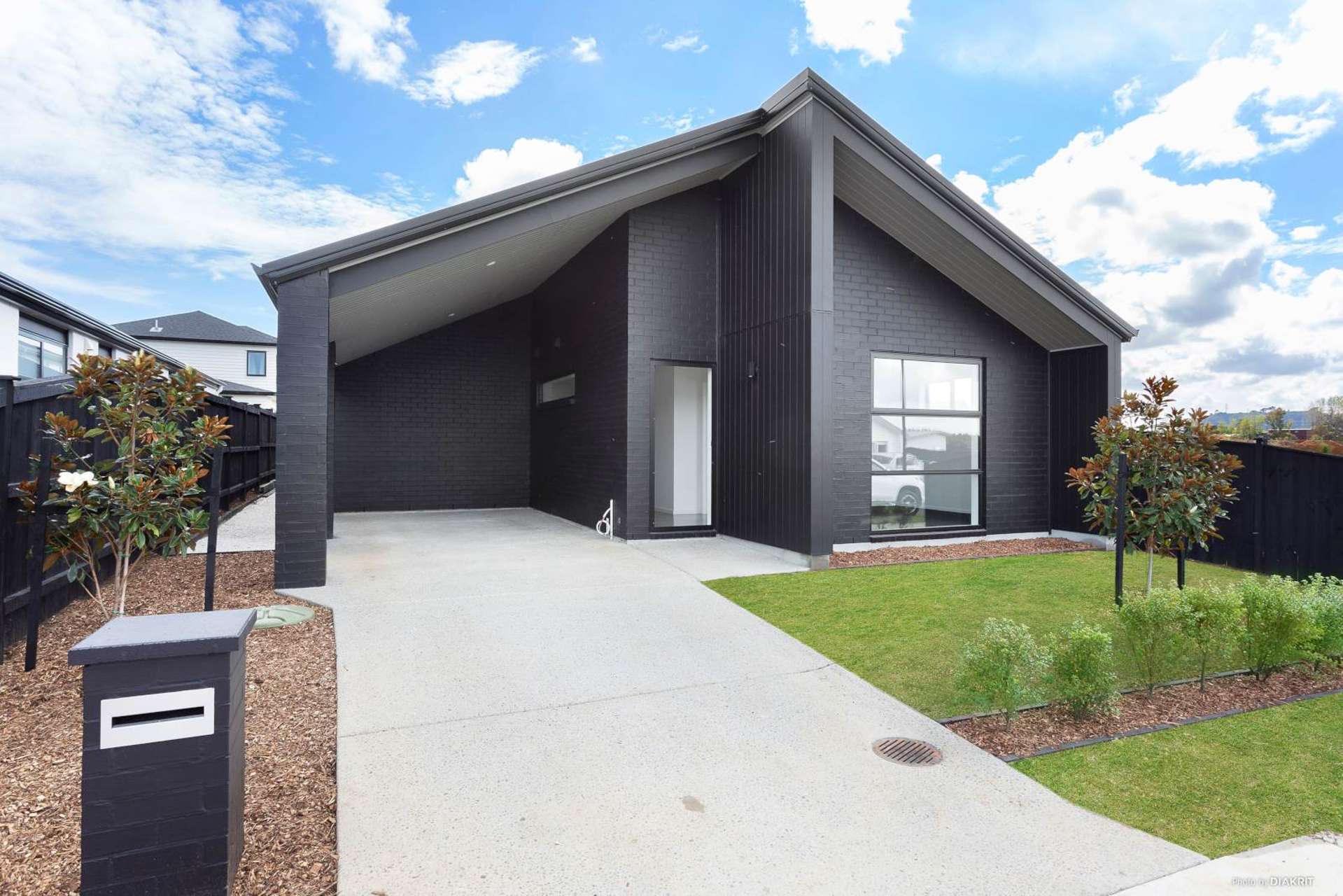 26 Lumbarda Drive Kumeu_0