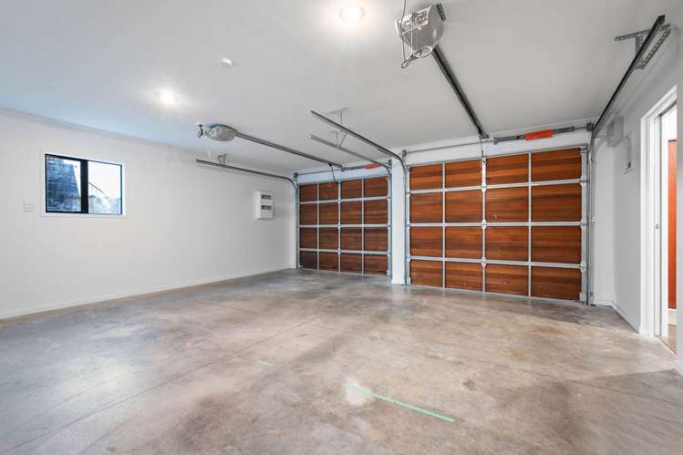 86 Fields Parade Oteha_22