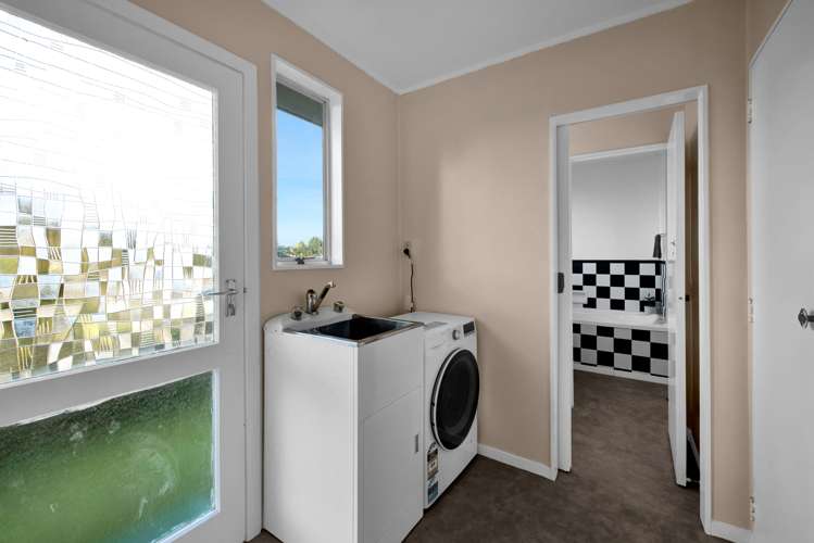 146c South Road Spotswood_16