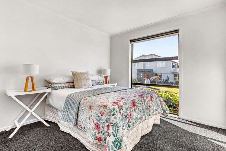 2/2 Summit Terrace Dinsdale_9