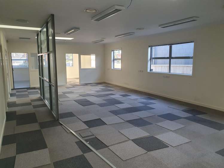 166 Powderham Street New Plymouth_15