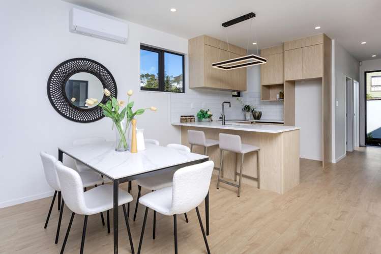 81B Ayton Drive Totara Vale_7
