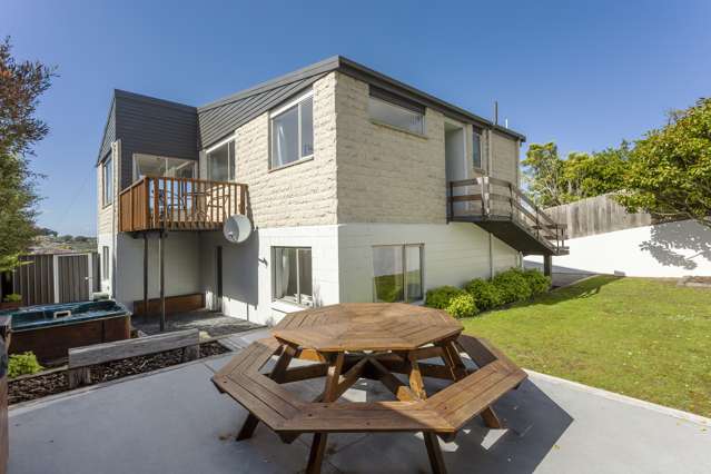 49b Dundonald Street Tainui_1