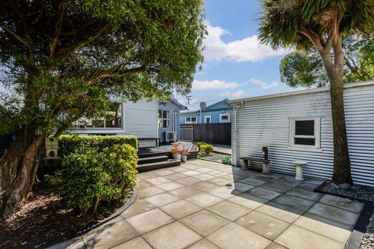 14 Jessie Street Petone_17