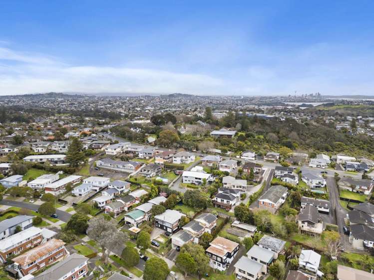 31 Simkin Avenue St Johns_16