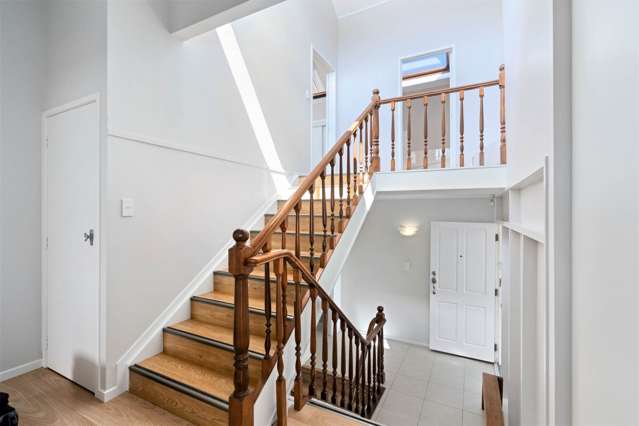 63 Parr Terrace Castor Bay_1