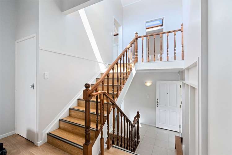 63 Parr Terrace Castor Bay_1