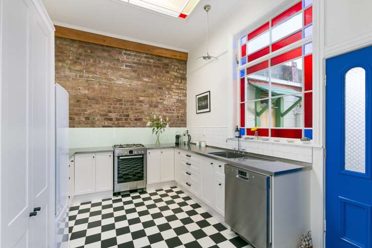 16 Chilka Street Berhampore_2