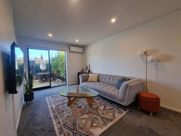 4/45 Vera Road Te Atatu South_3