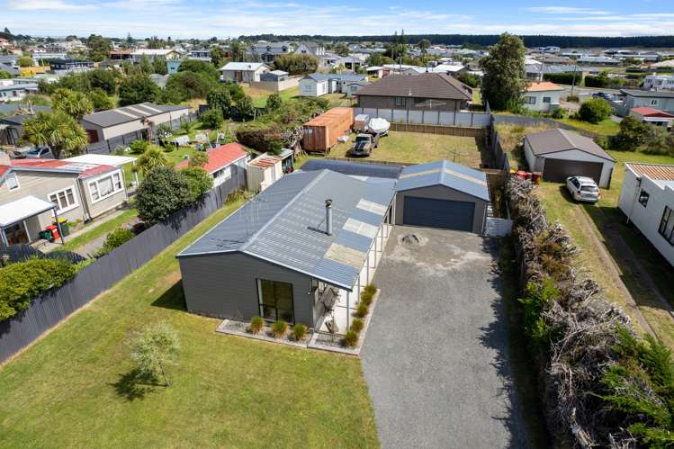 5 Linklater Avenue Foxton Beach_19