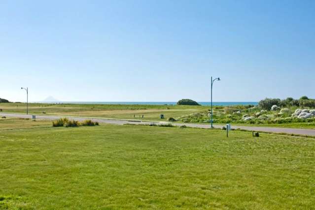 36 Waiotahe Drifts Boulevard Opotiki and Surrounds_3