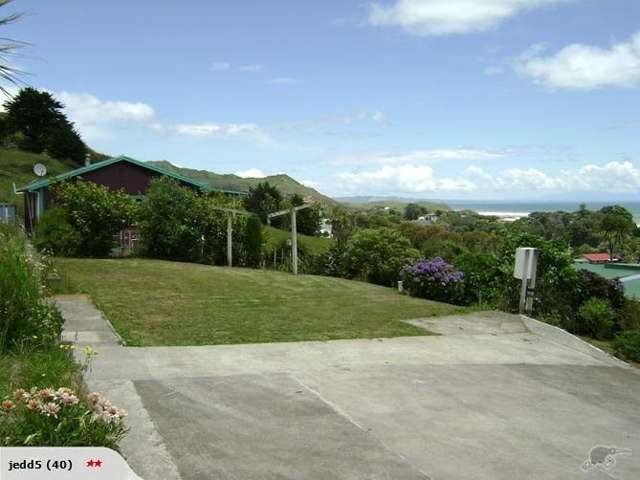 5 North Street Mokau_1