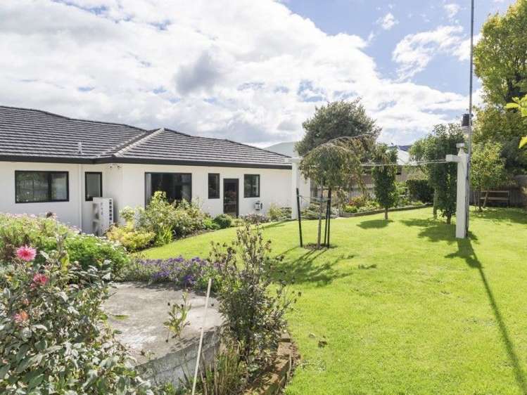 1 Birch Drive Dannevirke_16