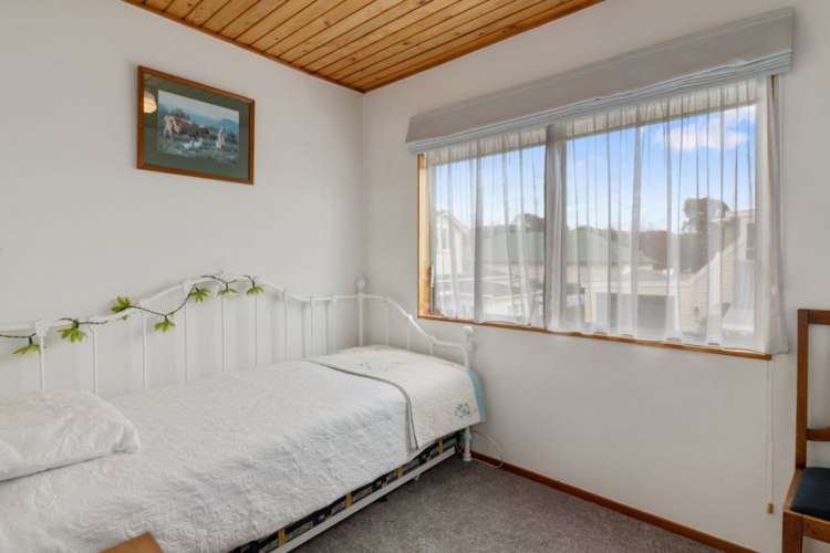 2 Helena Way The Wood_9