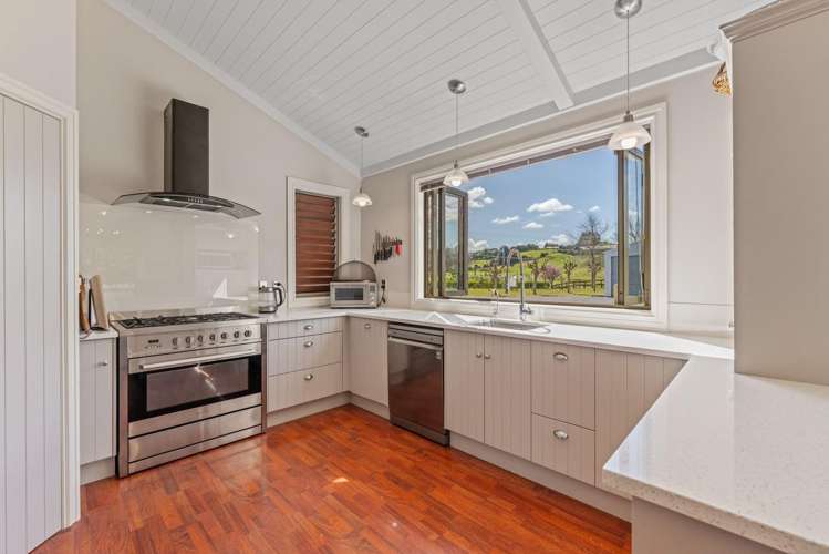 83 Hitiri Road Kinloch_17
