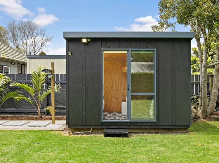 49 Anderson Avenue Point England_19