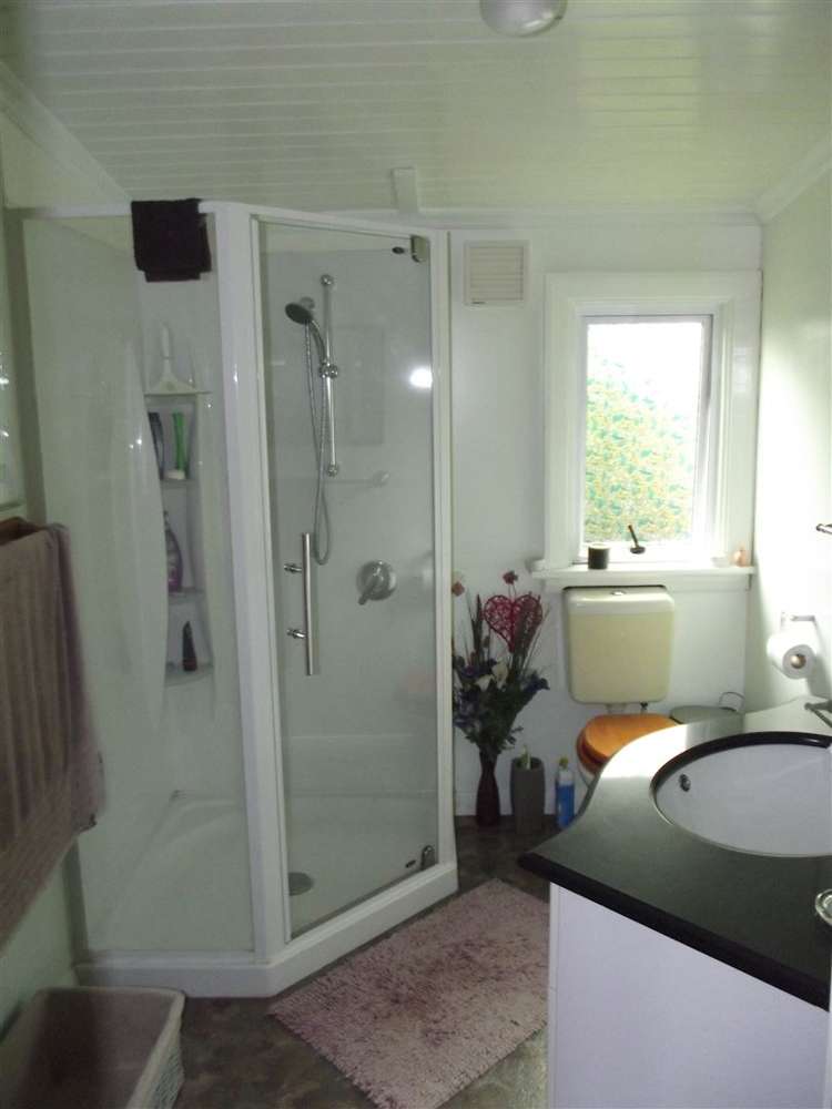 10/4963 Waimate Highway Glenavy_10