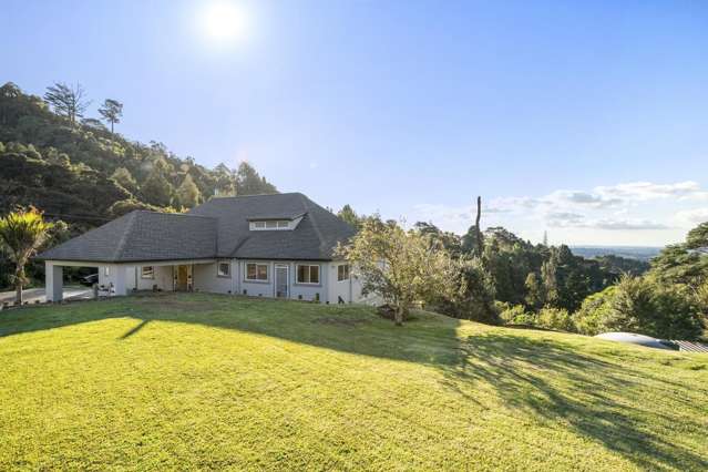 27 Tui Crescent Waiatarua_4