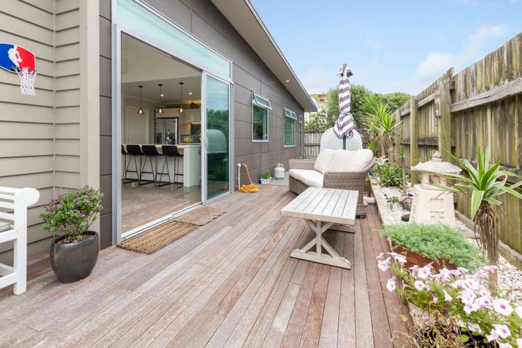 3 Ngati Huia Place Waitarere Beach_17