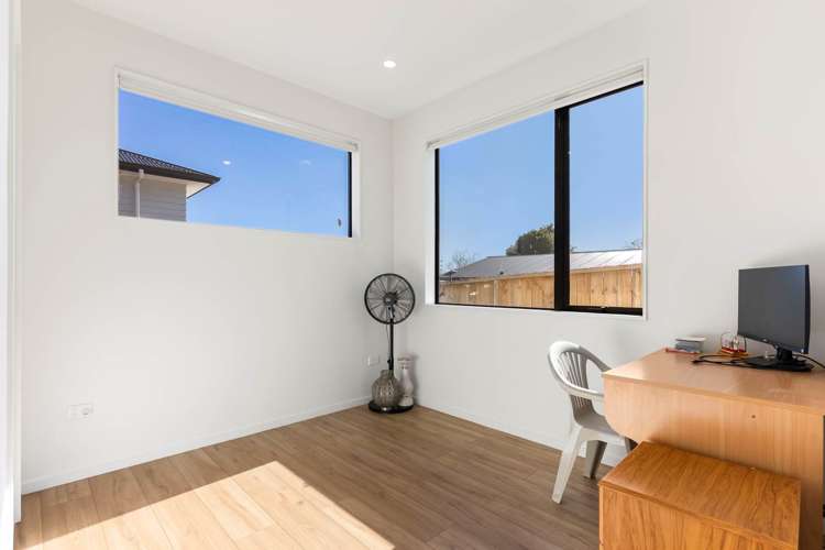 40C Leo Street Glen Eden_15