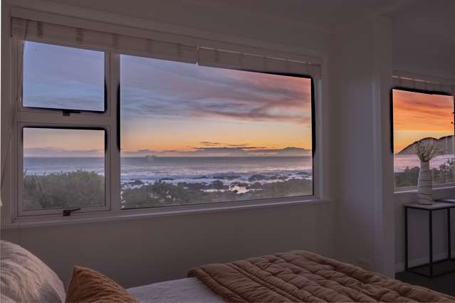 444 The Esplanade Island Bay_2