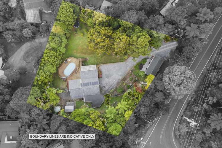 903 West Coast Road Waiatarua_17