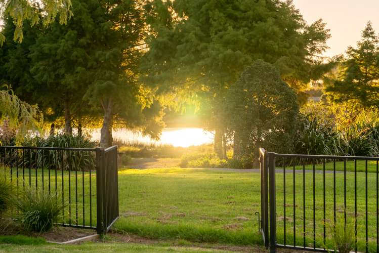 18 North Bay Road Pyes Pa_23