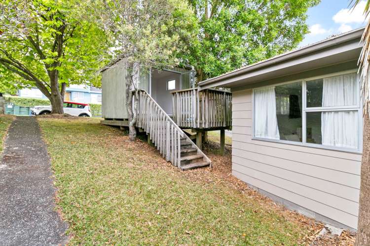 32 Terra Nova Street Glen Eden_15