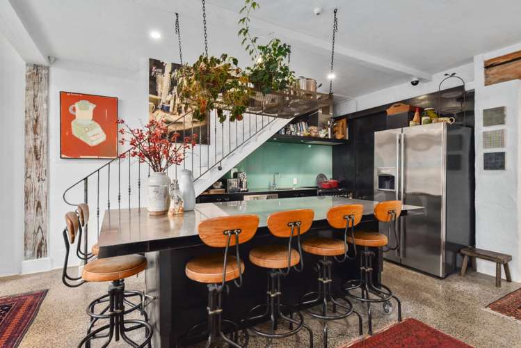 2/25a Lake Road Devonport_5