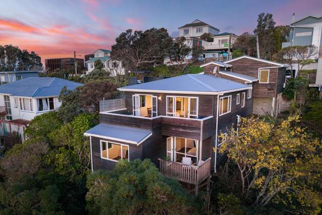 Sun, views and easy living!