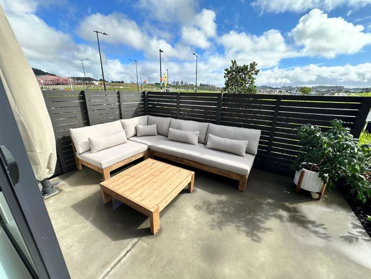 59 Parish Drive Wainui_3