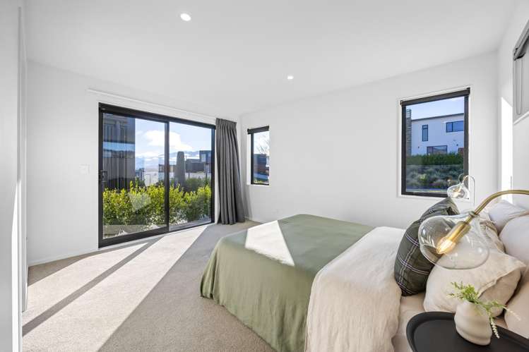 207 Aubrey Road Wanaka_11