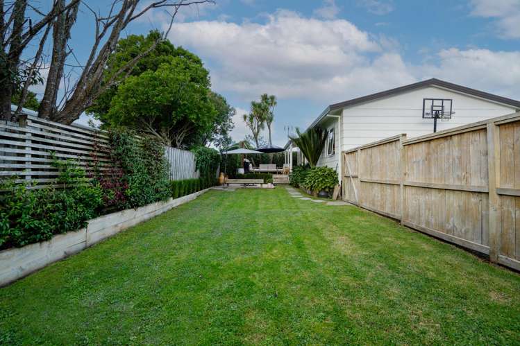 1/61 Kaurilands Road Titirangi_7