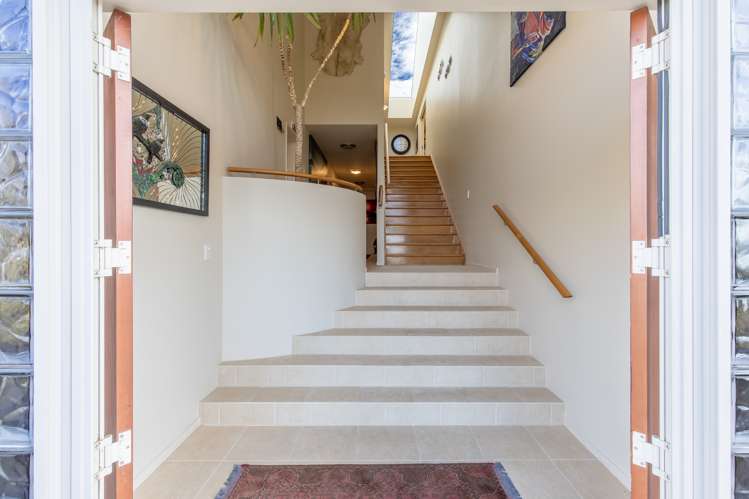 27 Te Urunga Place Acacia Bay_38