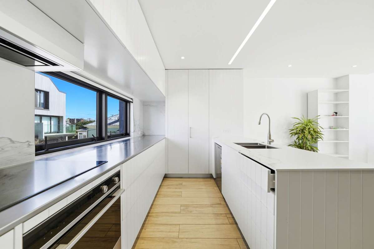 2/7 Arcadia Road_1