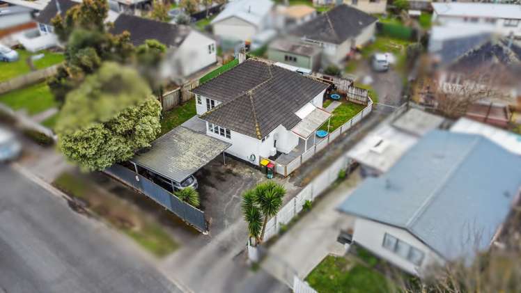 6 Kenney Crescent Fairfield_20