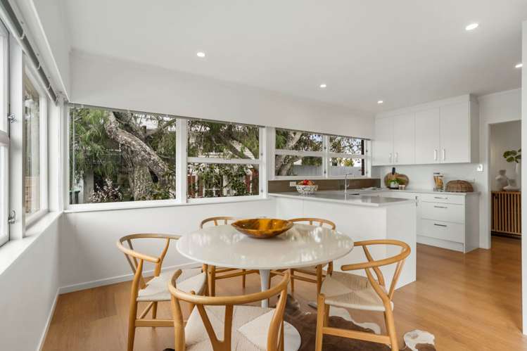 60 Pembroke Crescent Glendowie_9