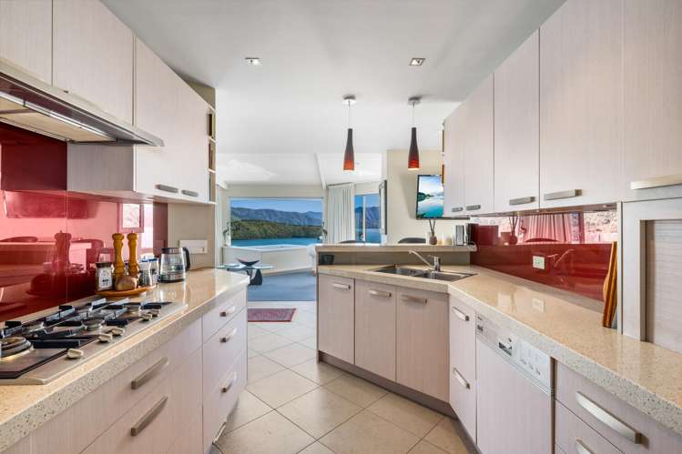 1 Cooks Ridge Waikawa Bay_7