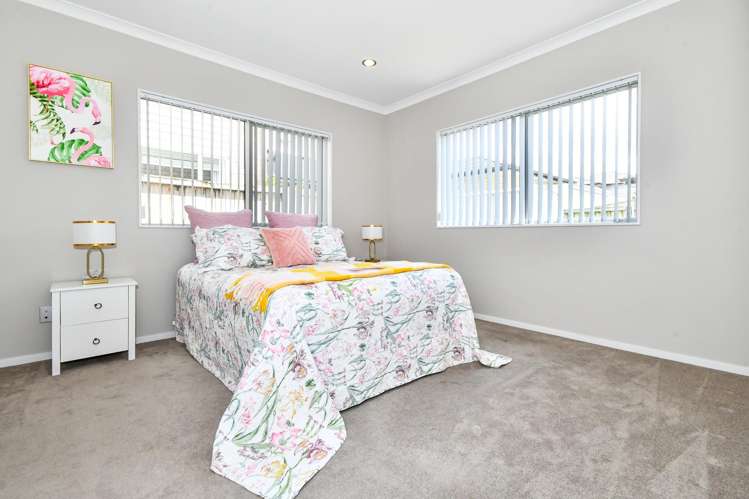 11 Rohi Place Flat Bush_11