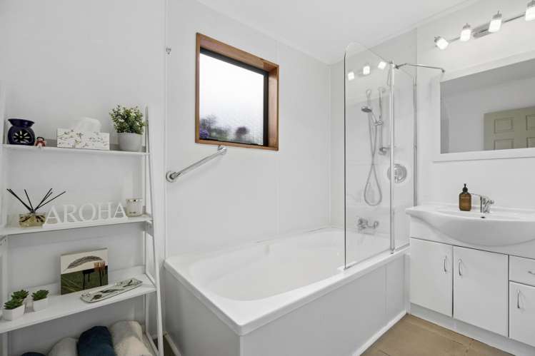 6 Tilburn Street Halfway Bush_13