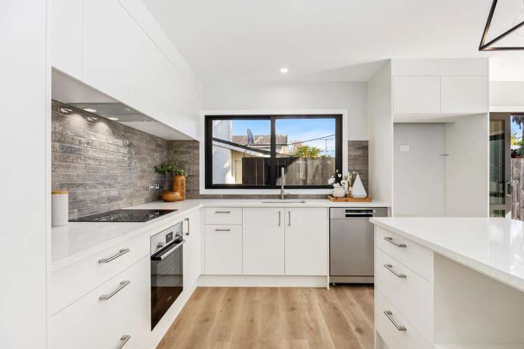 15 Schnapper Rock Road_4