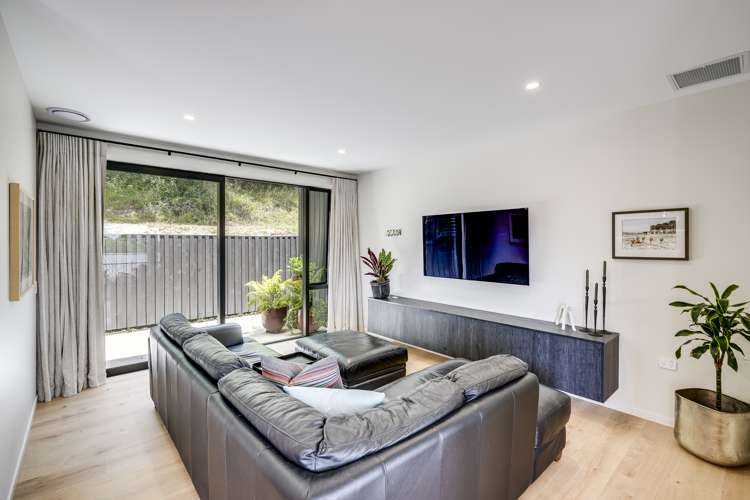 70 Breadalbane Avenue Havelock North_8