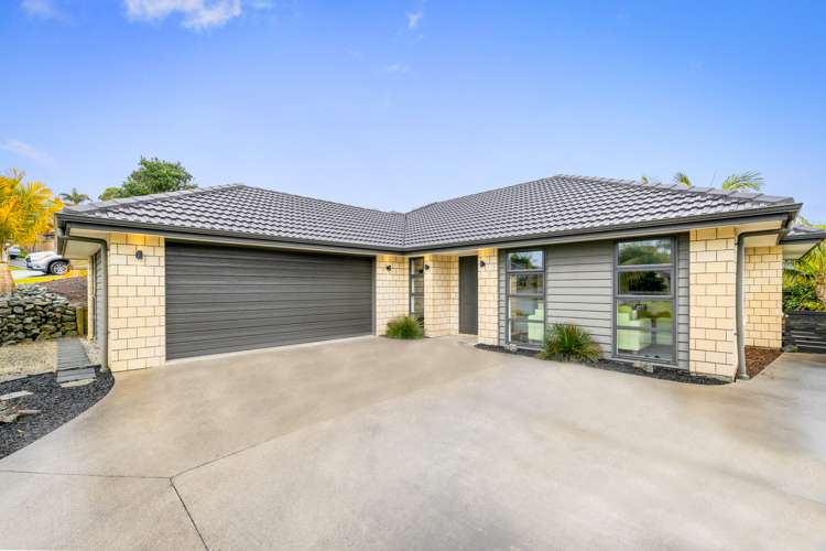 4 Bloomfield Rise Stanmore Bay_0