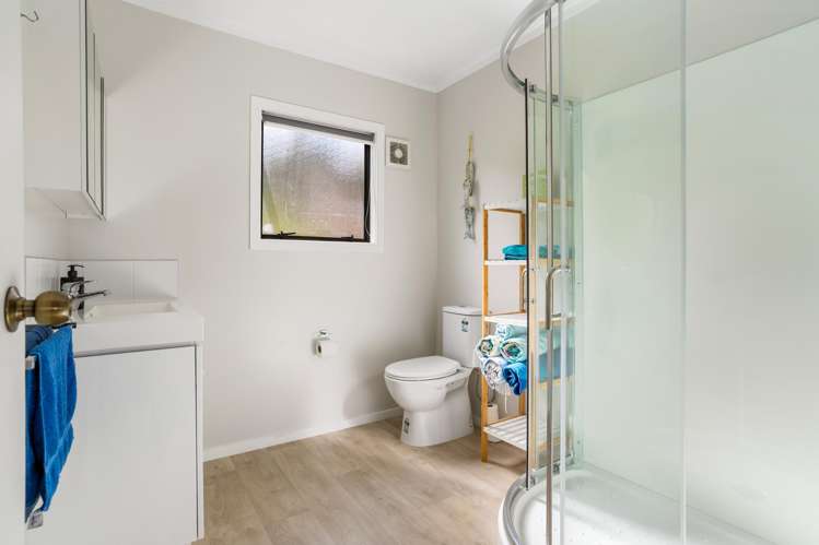 17 Ngahere Terrace Opoutere_14