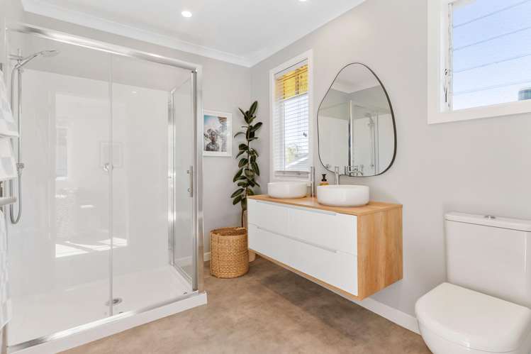 10 Bungalow Avenue Point Chevalier_9