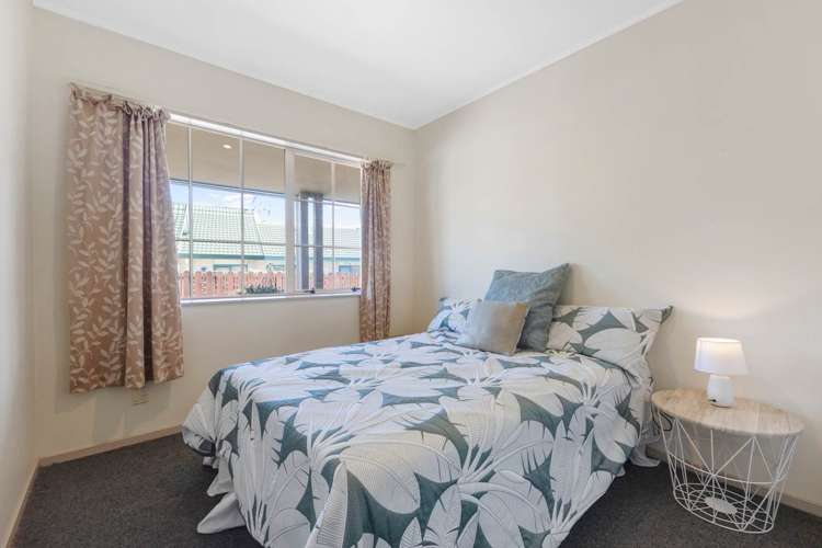 17 & 17A Heathridge Place Burswood_10