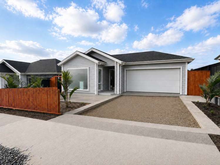 75 Parish Drive_0