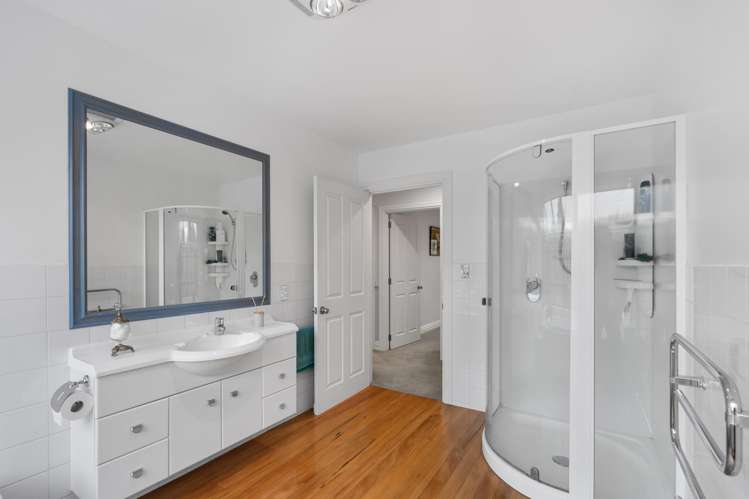 318 Gardiners Road Harewood_16